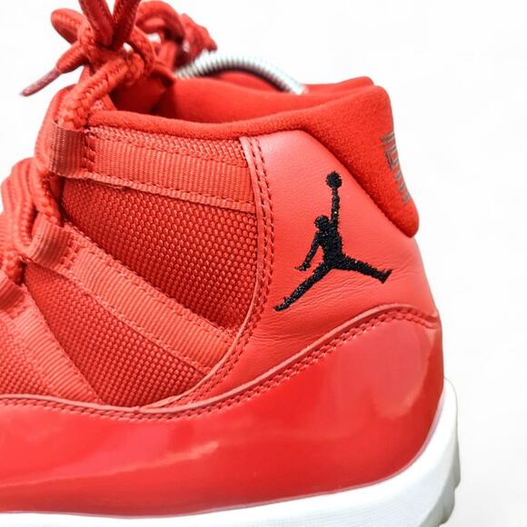Jordan 11 Retro Win Like 96 Gym Red Basketball Sneakers - Men\'s Size 8